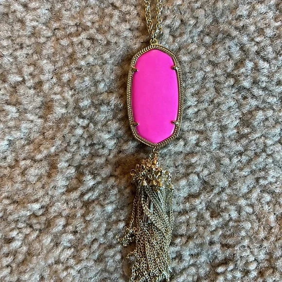 Kendra Scott Rayna gold chain link stone pendant tassel